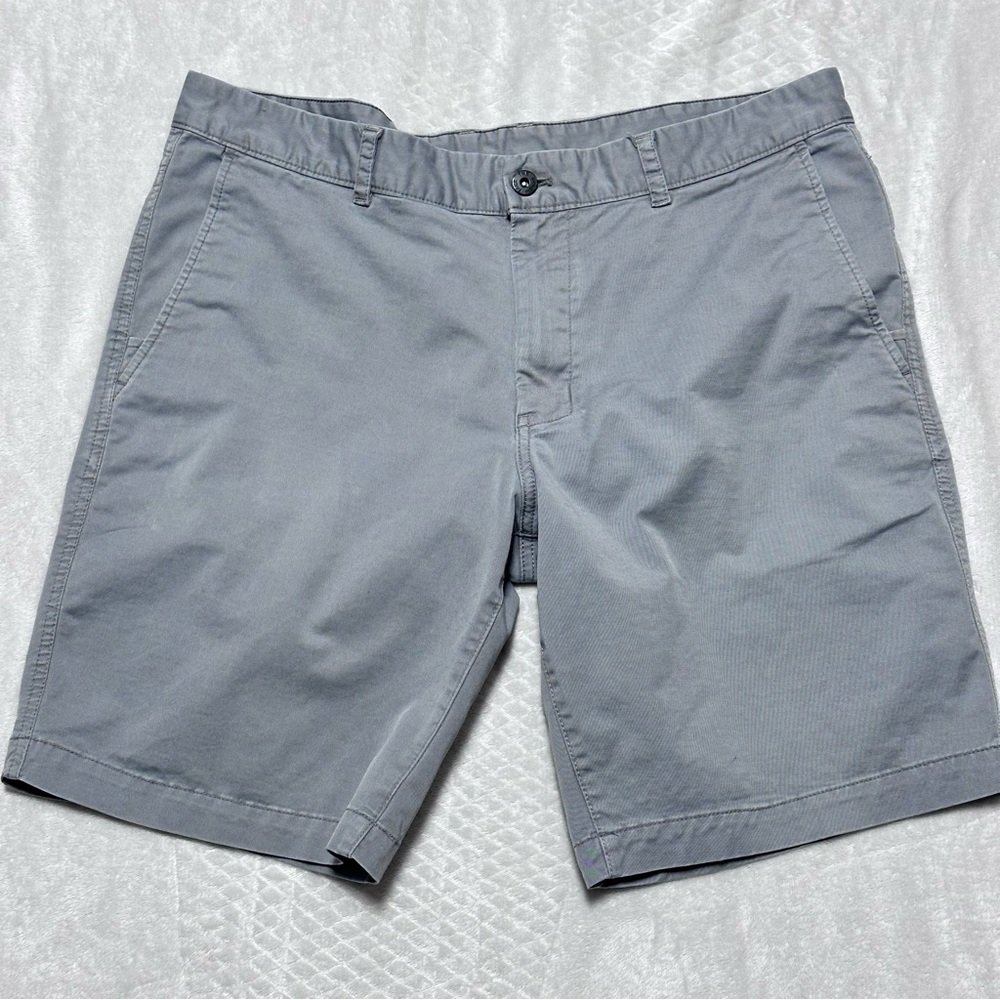 The North Face Mens Cargo Shorts Chinos Flat Front Size 38 Waist Grey
